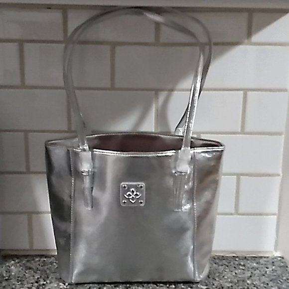 None Handbags - Silver Shoulder Tote Bag.